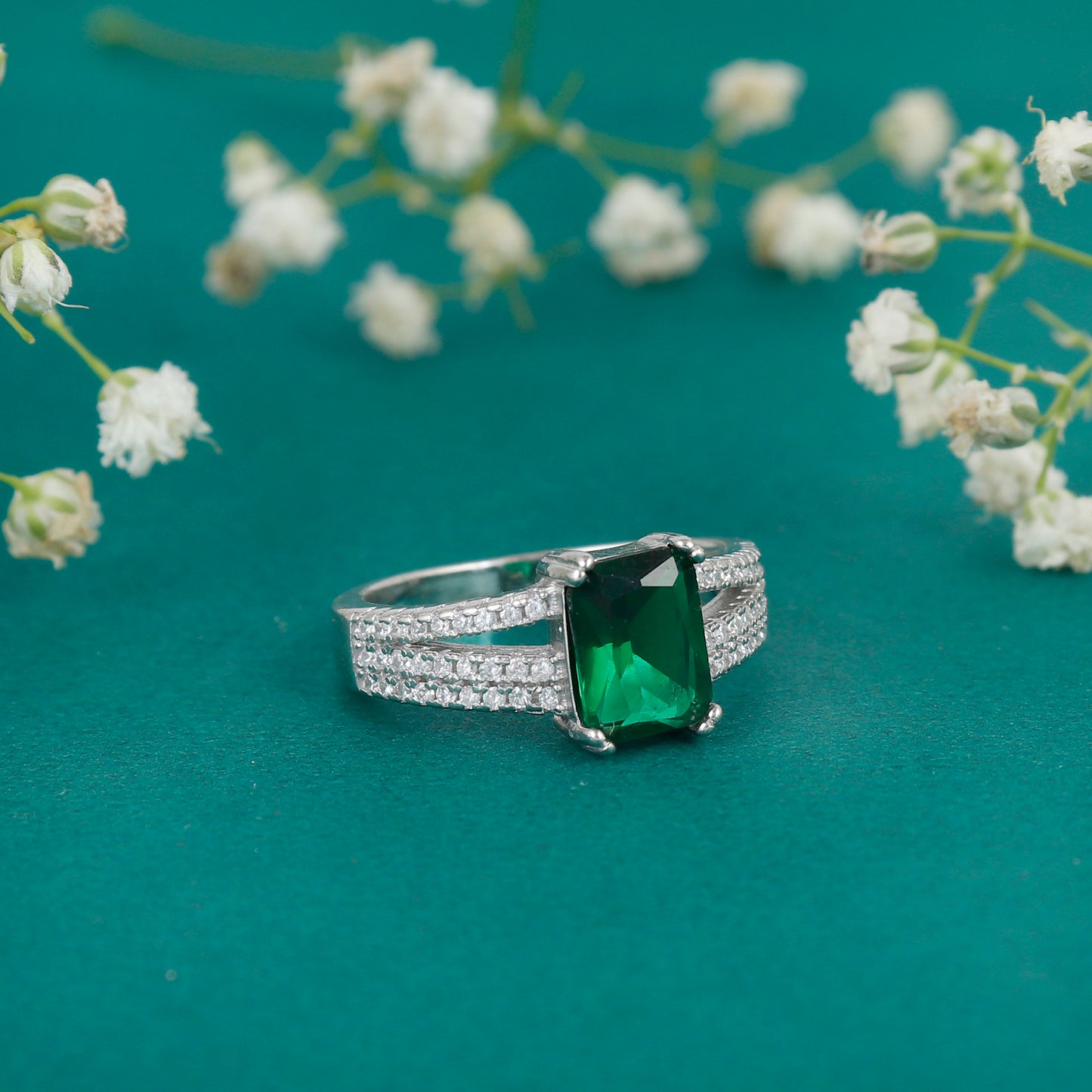 Silver Emerald Stone Ring
