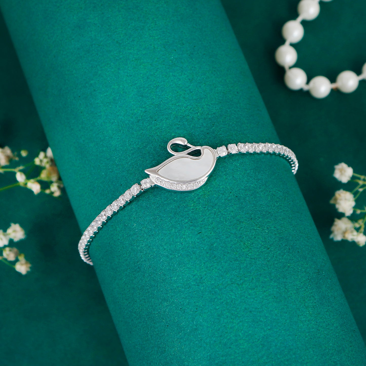 Swan Design Tennis Bracelet