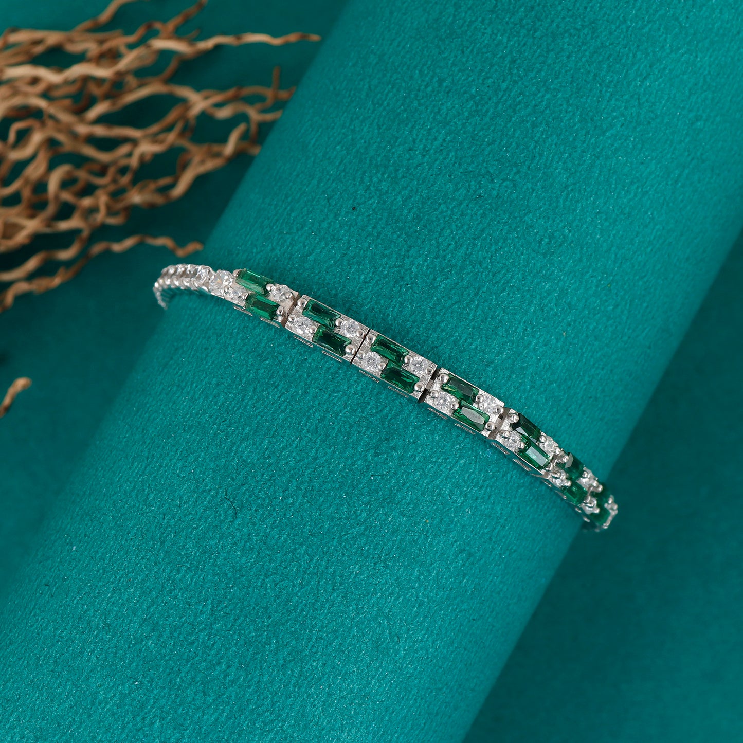 Silver Emerald square Cut Bracelet